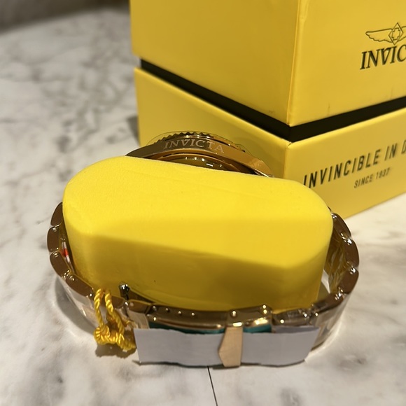 Pro Diver Men’s Blue Men’s Watch 50% off - Picture 3 of 3